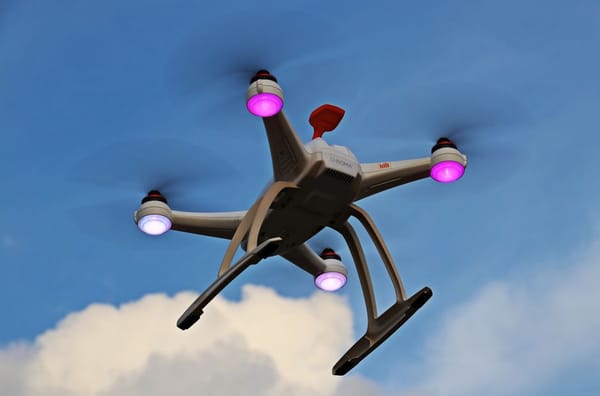 Dron pro začátečníky: pravidla, cena a zdravý rozum