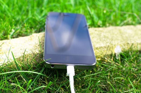 Jak vybrat nabíječku do auta pro telefon
