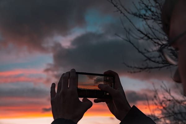 Záloha telefonu: než vám spadne na dlažbu
